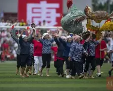 包含女足联赛收官战开启，火爆场面：联赛收官战火爆开启的词条